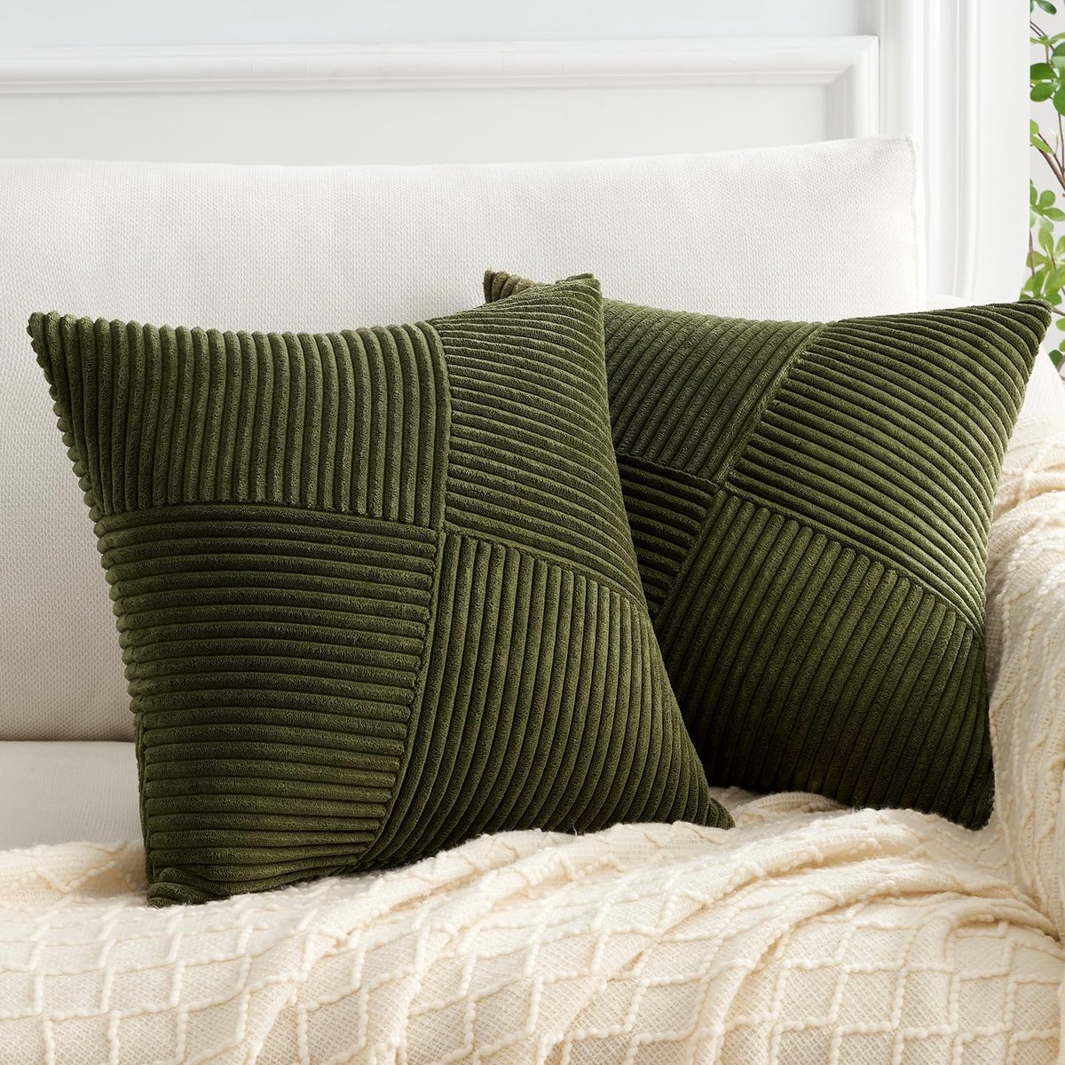 Ibenzoa Stijlvolle Sierkussenhoezen van Zacht Corduroy Fluweel met Geometrisch Windmolenpatroon, Set van 2 groen