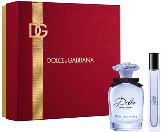 Dolce & Gabbana geschenkset met rode doos, parfumflesje en rollerball in lichte blauwe tint, met 'Dolce Blue Jasmine' opschrift.