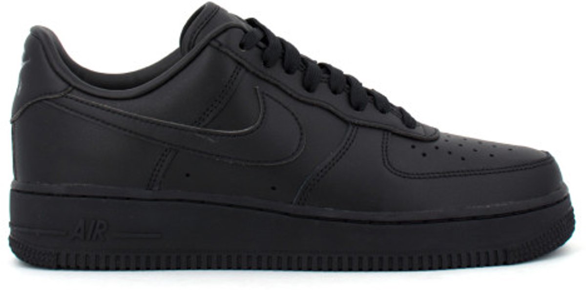 Nike Nike Air Force 1 ’07 Fresh “”Triple “” Limited Edition Sneakers Zwart