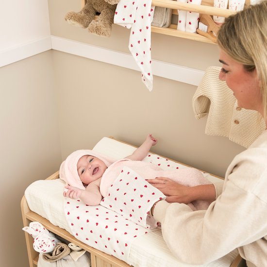 Meyco Baby Sweet Heart monddoekjes - 3-pack - hydrofiel - red - 30x30cm van Meyco — afbeelding 5