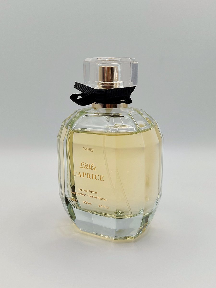 Goedkoopste Little Caprice - Eau de parfum - met Muskus en Roos.