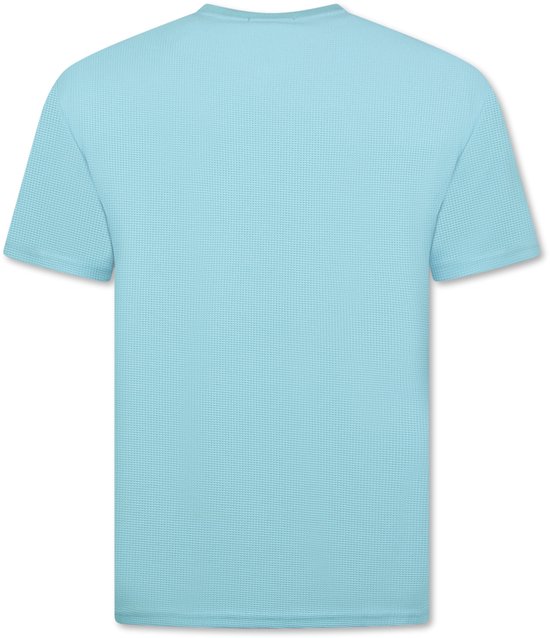 Achterkant turquoise T-shirt met wafelpatroon en korte mouwen.