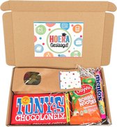 Examen cadeau - Geslaagd cadeau - Diploma - brievenbuspakket - "Hoera Geslaagd" Geslaagd - Diploma -Chocolade - Snoep - Borrelnootjes
