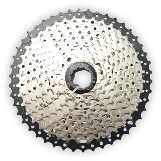 Xtrabike 10-speed cassette, 11-46T, zilverkleurig met zwarte randen, een tandwiel met 46 tanden.