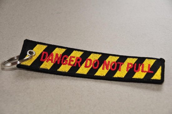 DANGER DO NOT PULL / EMERGENCY USE ONLY sleutelhanger