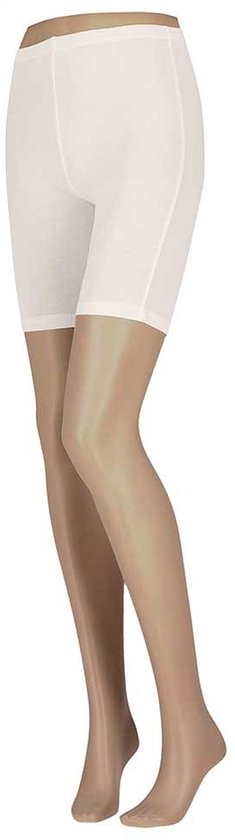 Korte witte katoenen legging op een mannequin.