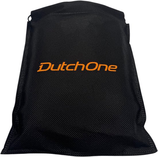 Zwart opbergzakje met oranje "DutchOne" logo.