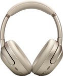 Gouden JBL over-ear koptelefoon met zachte oorkussens en hoofdband, van voren bekeken.