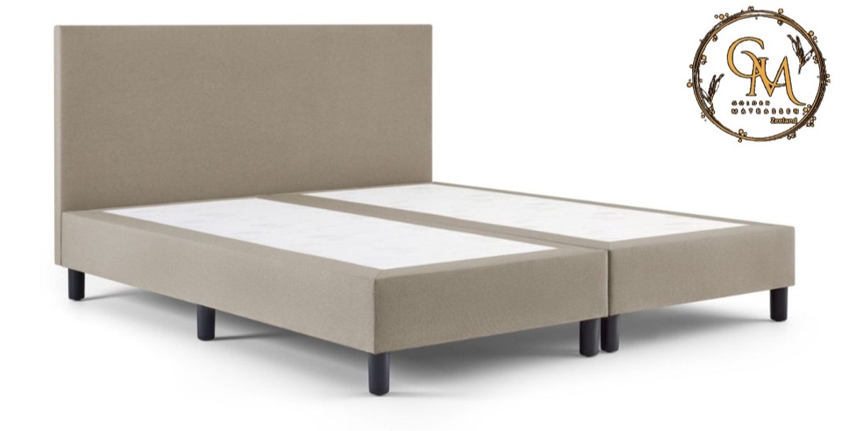 Boxspring SleepEase - 160x210 Zonder matras - Beige Glad - Golden Matrassen Zeeland