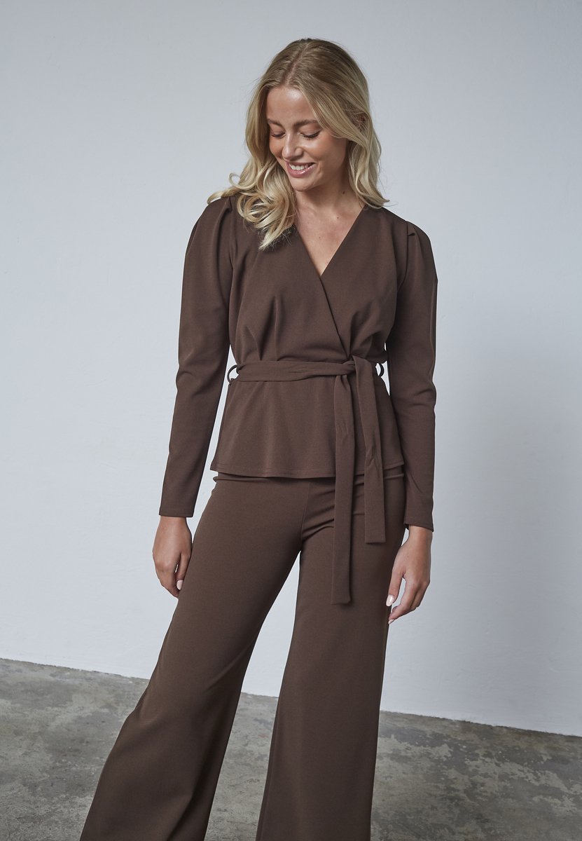 SISTERS POINT Nasa-ls - Dames Blouse - D. chocolate - Maat XL