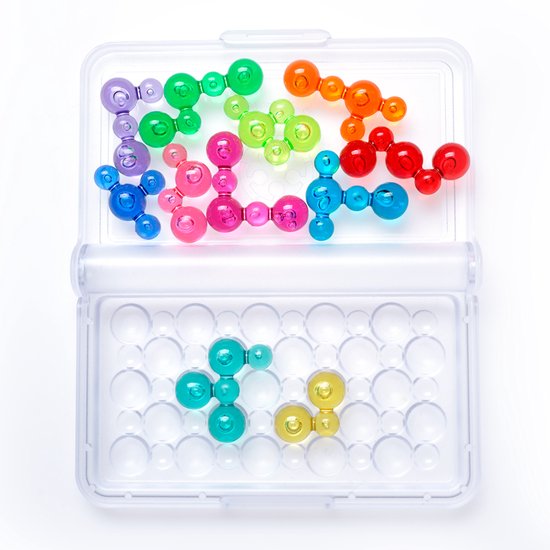 Open speldoosje met gekleurde bubbelvormige spelstukken in paars, blauw, roze, groen, oranje en rood, en lege plekken.