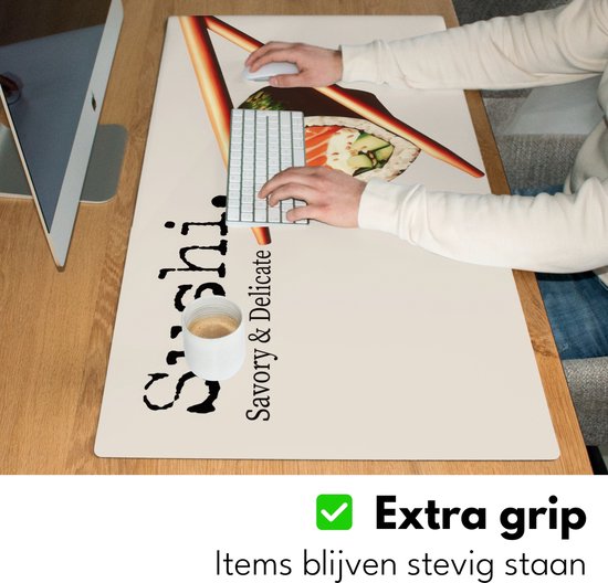 Bureau onderlegger 90x45 cm - Muismat Sushi - Zalm - Rijst - Japans - Bureaumat - Mousepad XXL - Bureau mat - Muismatten groot - Desk organizer - Bureaulegger