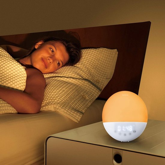 Lenco CRW-110 Wake-Up-Light, lichtwekker, zonsopgangfunctie, 7 kleuren, 30 lichtintensiteiten, bediening met Smartlife app, Alexa, twee wektijden, wit Lenco CRW-110 Wake-Up-Light, lichtwekker, zonsopgangfunctie, 7 kleuren, 30 lichtintensiteiten, bediening met Smartlife app, Alexa, twee wektijden, wit
