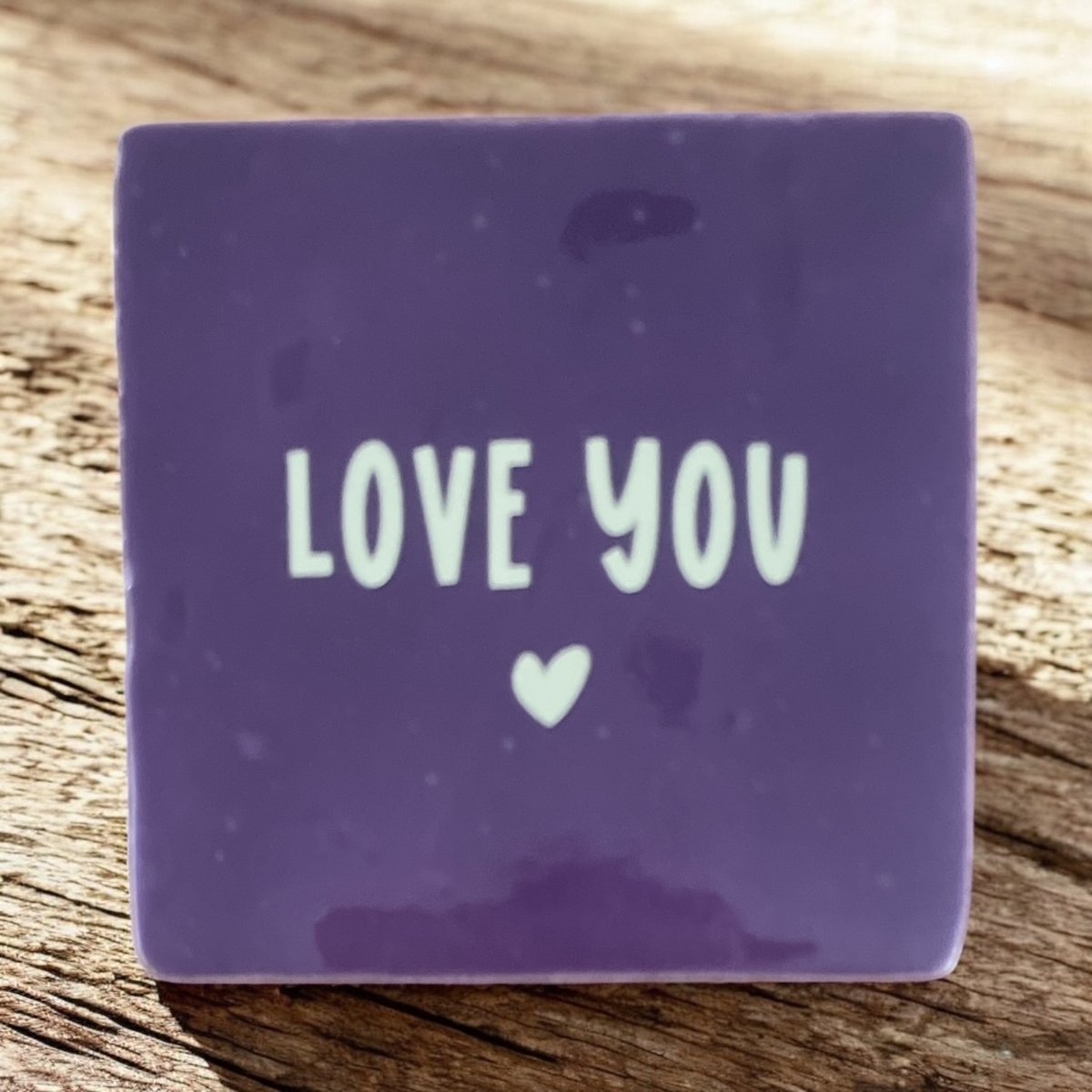 Hip Tegeltje met tekst-Love You-Paars-Spreuk-Cadeau-Geschenk-Gift-Kado-Moederdag-Verjaardag-Valentijn-Zomaar-Sint-Kerst