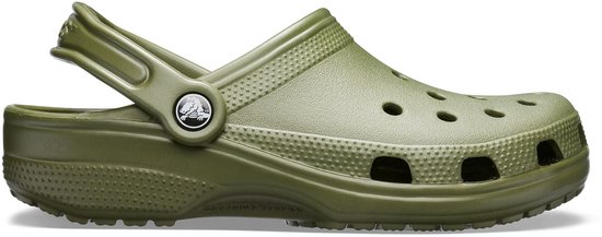 Un sabot Crocs Classic vert, vue latérale.