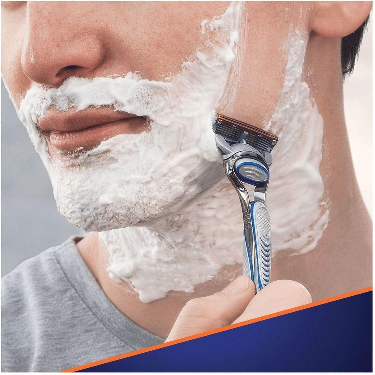 GILLETTE FUSION SCHEERSYSTEEM MET NAVULMESJES