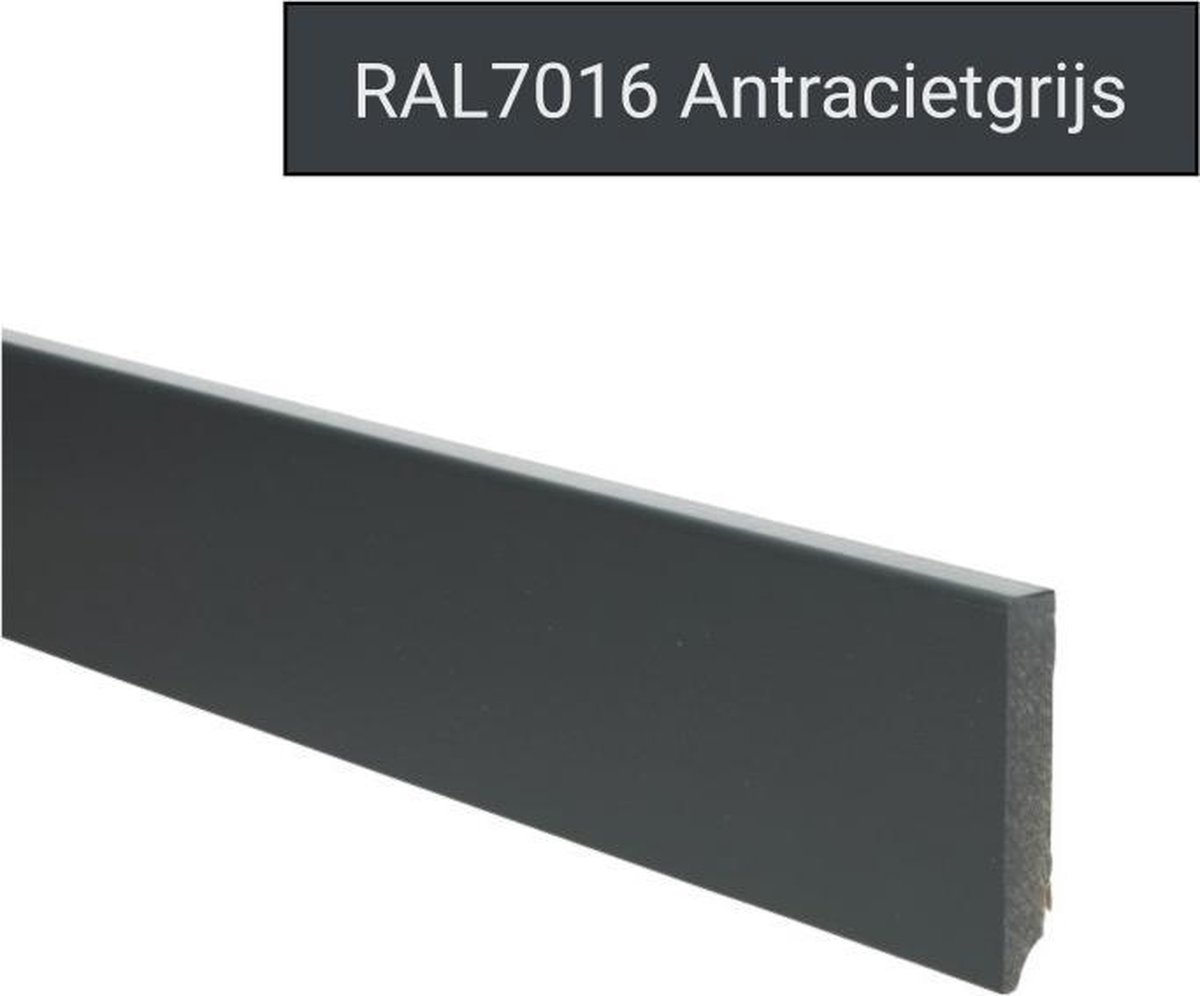 Hoge plinten - MDF - Moderne plint 70x12 mm - Grijs - Voorgelakt - RAL 7016 - Per 5 stuks 2,4m