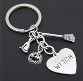 Sleutelhanger WITCH - Heks-Bezem-Tovermuts-Pompoen- Bedel- Kat -ParaTotaal