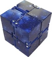 Fidget Cube - Infinity cube Space – Fidget toy – Fidgets - speelgoed jongens – speelgoed meisjes – Anti stress – Pop it – Fidget pad – stressbal – Friemelkubus – Friemel kubus – Tiktok – Fidg