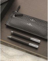 Schrijfset Faber-Castell serie Ambition (vulpen, balpen en rollerpen met gratis leren etui)