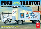 1:25 AMT 1221 Ford C-900 Hostess Truck with Trailer Plastic Modelbouwpakket
