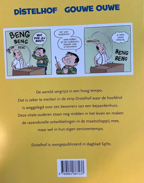 De achterkant van het boek 'Distelhof Gouwe Ouwe' bevat een strip van drie panelen met een tekstblok eronder. Er is een barcode onderaan.