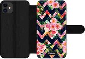 Wallet case - geschikt voor iPhone 11 - Floral N°2