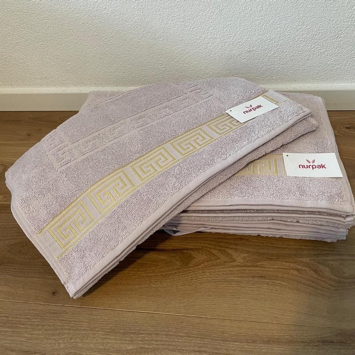 Handdoek set Roze en Wit combinatie - 4 stuks / Deren / Nurpak/ Zachte kleur-Elegant