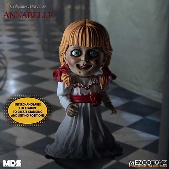 Poupée Annabelle Mezco