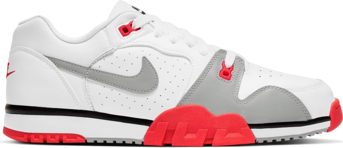 Nike Cross Trainer Low Mannen sneakers /Lt Smoke -Bright Crimson Zwart