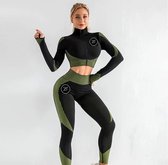Fitness pak vrouwen  dames / Fitness outfit vrouwen dames / Yoga legging / Sportpakje groen - zwart  Maat M