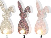 Paas decoratie - konijntjes met led staartje - Hoogte 24 cm / 18cm / 12cm - set van 3 stuks