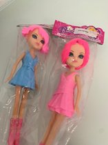 Twee prinsessen poppen