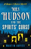 A Holmes & Hudson Mystery 1 - Mrs Hudson and the Spirits' Curse