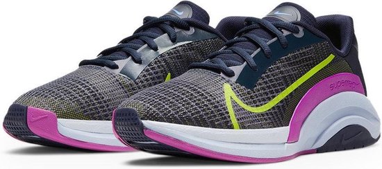 Nike Lage Sneakers - Maat 37.5 - Zwart