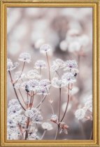 JUNIQE - Poster met houten lijst Wild Flower Pastel 04 -13x18 /Ivoor