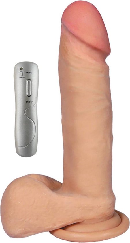 Foto: Power escorts levensechte realistische vibrator super handige afstandsbediening met draad net echt 17 5 cm lang 7 vibraties net echt materiaal cyberskin nog beter dan siliconen met zuignap lekker vet 5 7 cm met mooie cadeaubox