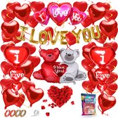 Fissaly® 70 Stuks I Love You Liefde & Hartjes Decoratie Set – Versiering Cadeautje - Helium Ballonnen - Hem & Haar Cadeautje - Rood - Valentijn