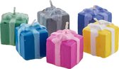 Verjaardagskaarsjes in  de vorm van kadootjes in 6 verschillende kleuren - Gift box candles - 24 stuks - 2.5 x 2.5 x 2.5 cm  -