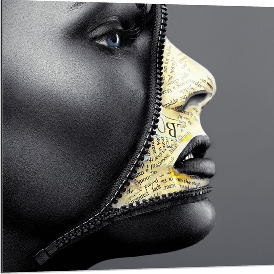 Dibond - Half Gouden Vrouw met Zwart/Wit - 80x80cm Foto op Aluminium (Met Ophangsysteem)