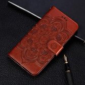 Mandala reliëfpatroon horizontaal lederen flip-hoesje voor Motorola Moto P40 Play, met houder & kaartsleuven & portemonnee & fotolijst & lanyard (bruin)