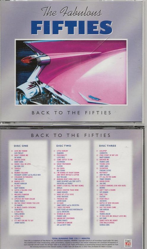 De hoes van de cd 'Back to the Fifties' toont een roze glitterende klassieke auto.