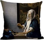 Kussenhoes Johannes Vermeer Vrouw met Weegschaal