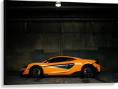 Canvas  - Zijkant van Oranje Sportauto - 100x75cm Foto op Canvas Schilderij (Wanddecoratie op Canvas)
