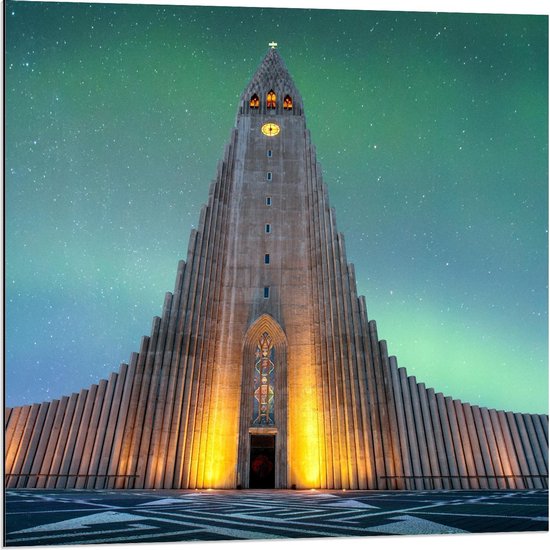 Dibond - Grote Verlichtte Kerk - 80x80cm Foto op Aluminium (Wanddecoratie van metaal)