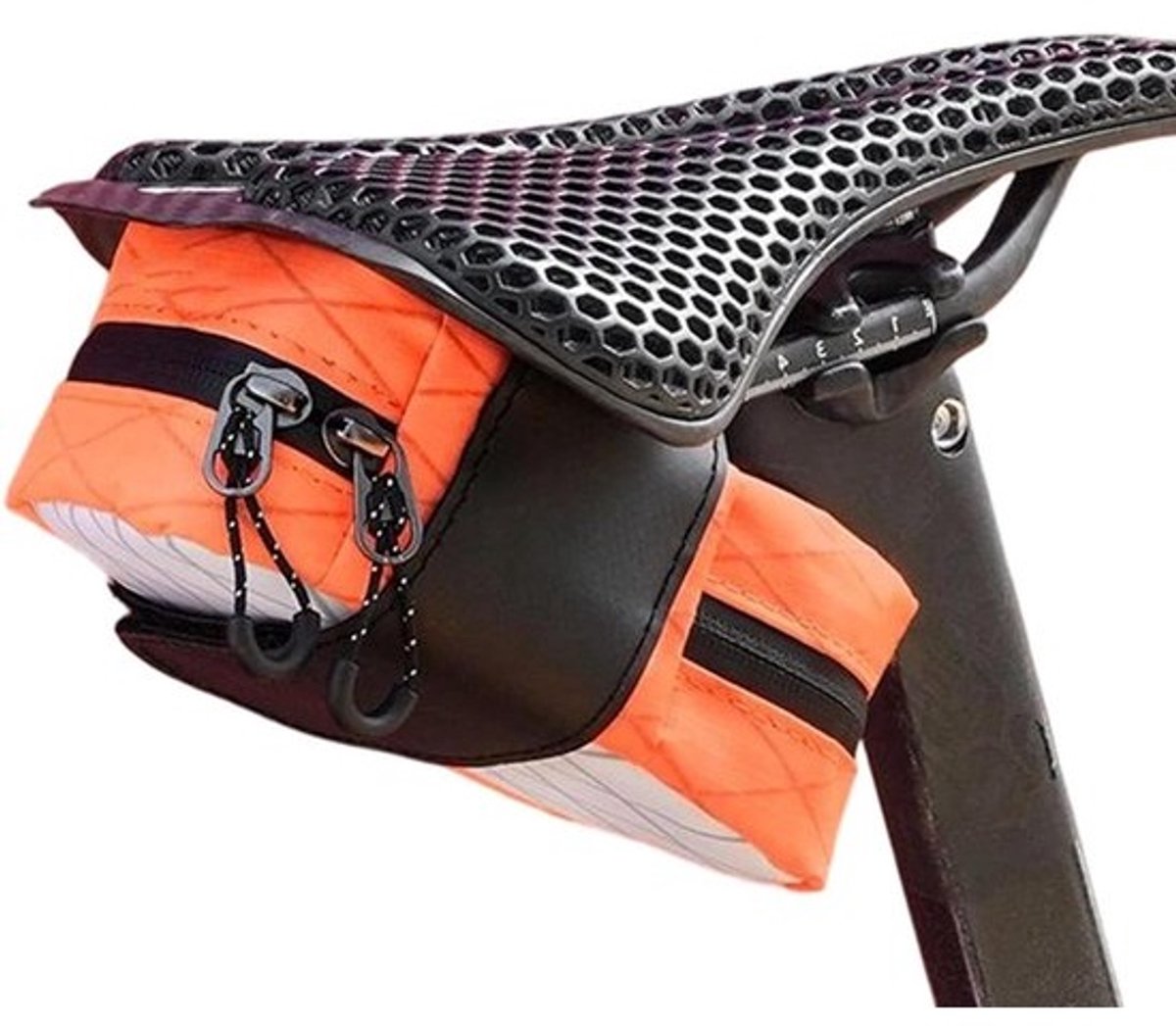 Fietstas - Zadeltas Fietspakket - Fietsen Outdoor - Waterdicht Slijtvast - 16 x 9.5 x 6 cm - Zwart