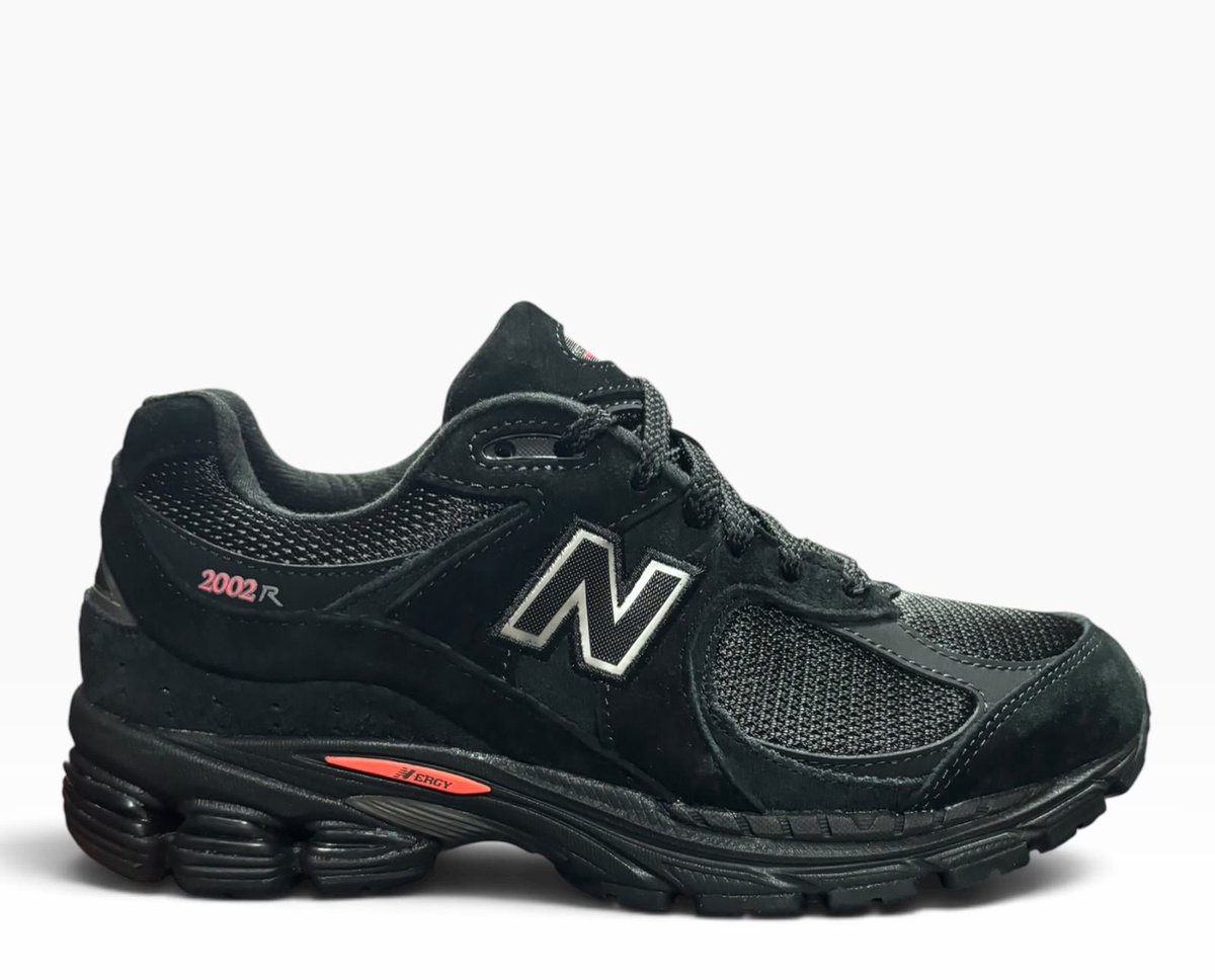 New Balance U2002RG Sneakers Mannen Zwart