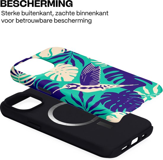 Twee-delige telefoonhoes. Een zwarte basis met een hoes met tropische print van een kolibrie.