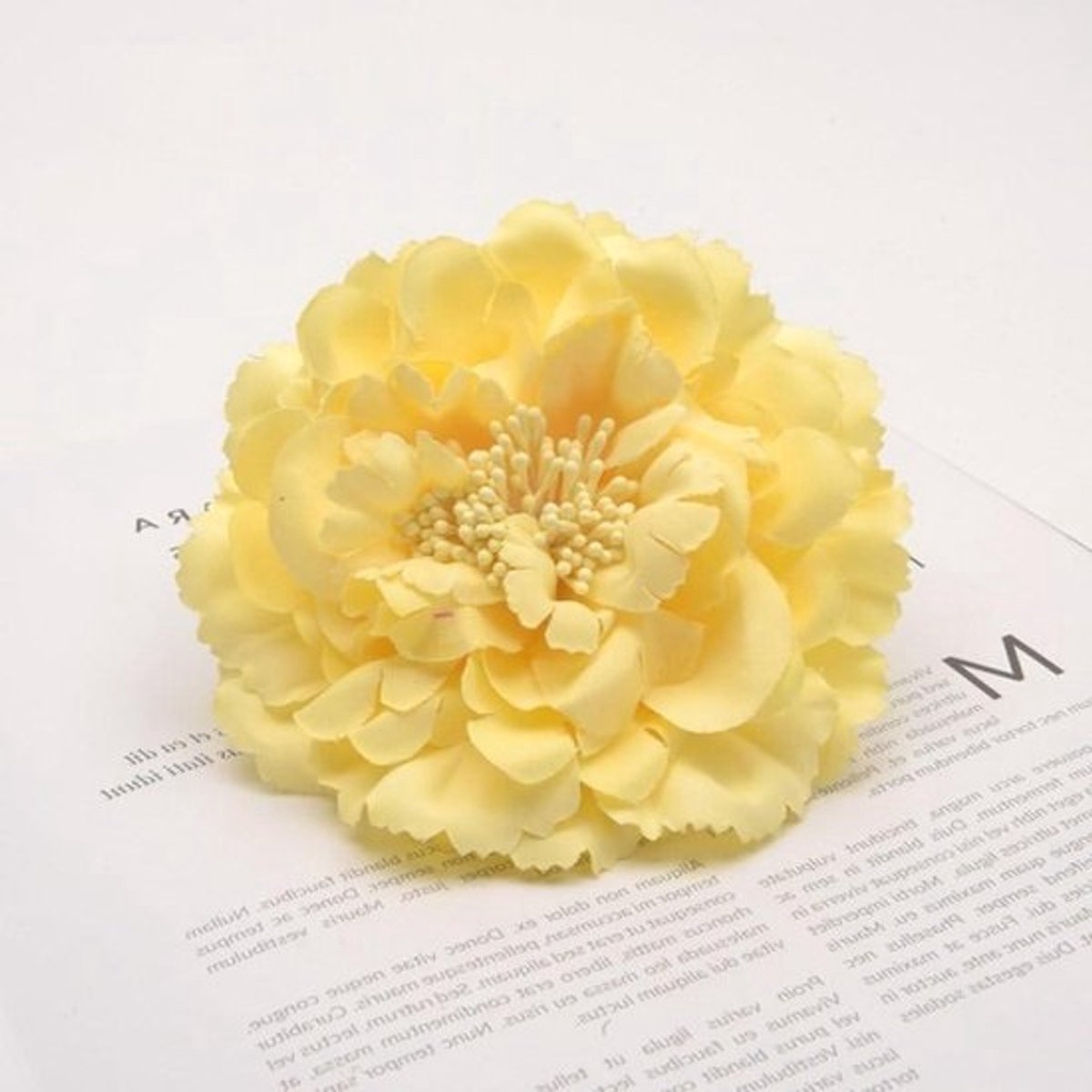 Gordijnbinders Set - Gordijnclips Bloemen - Gordijnen Decoreren - Met Kunstbloemen - 2 Stuks - Geel