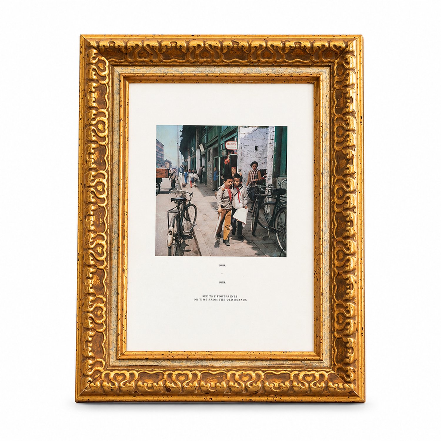 SWGOTA Antiekgouden fotolijst 10 inch, binnenmaat 20,3 x 25,4 cm, rechthoekige harslijst met klassieke reliëfversiering, zonder afbeelding